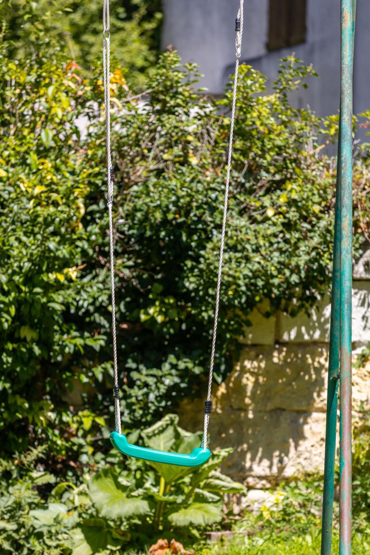 Le Gite du Chevreuil, 200 Mètres de BEAUVAL