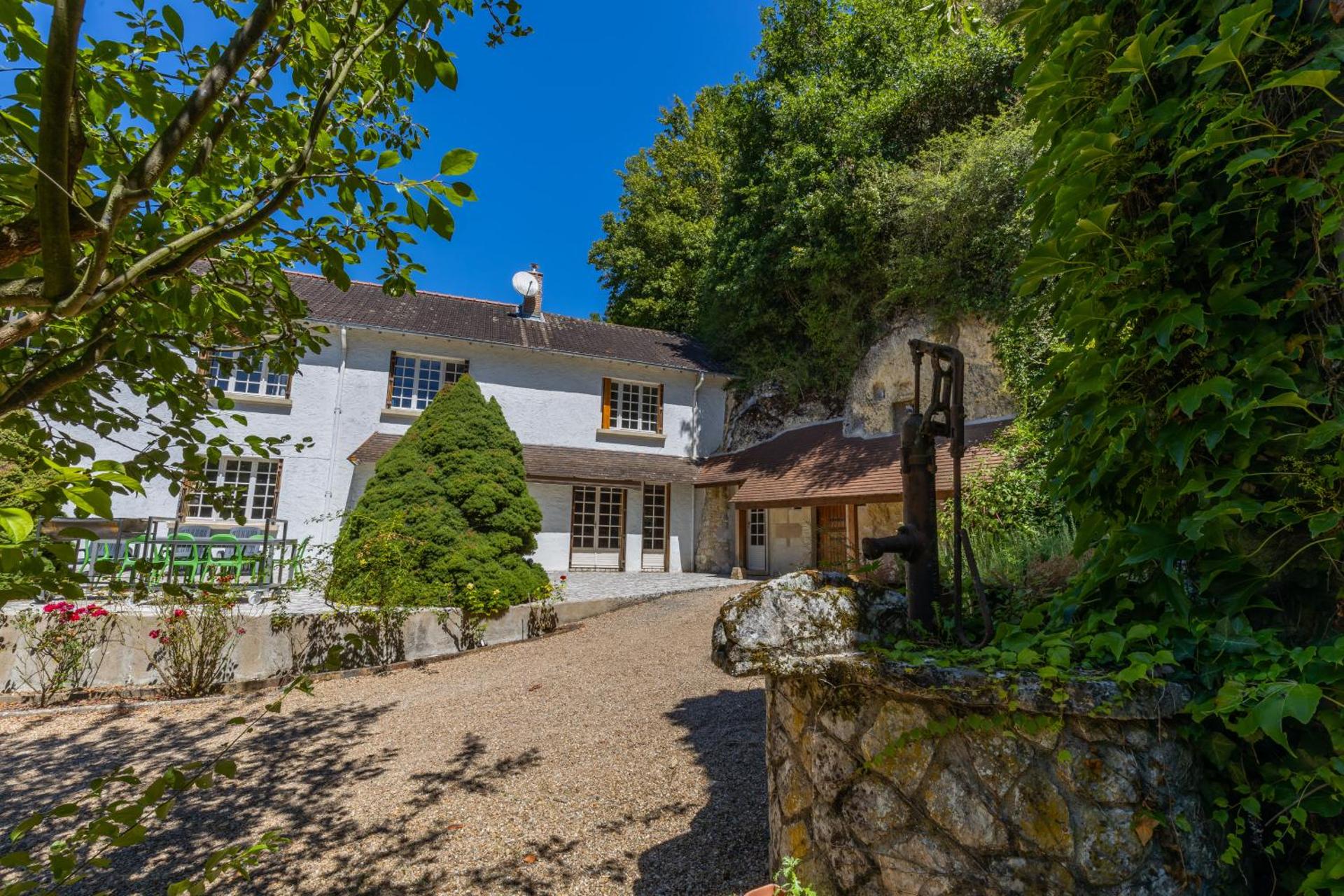 Le Gite du Chevreuil, 200 Mètres de BEAUVAL