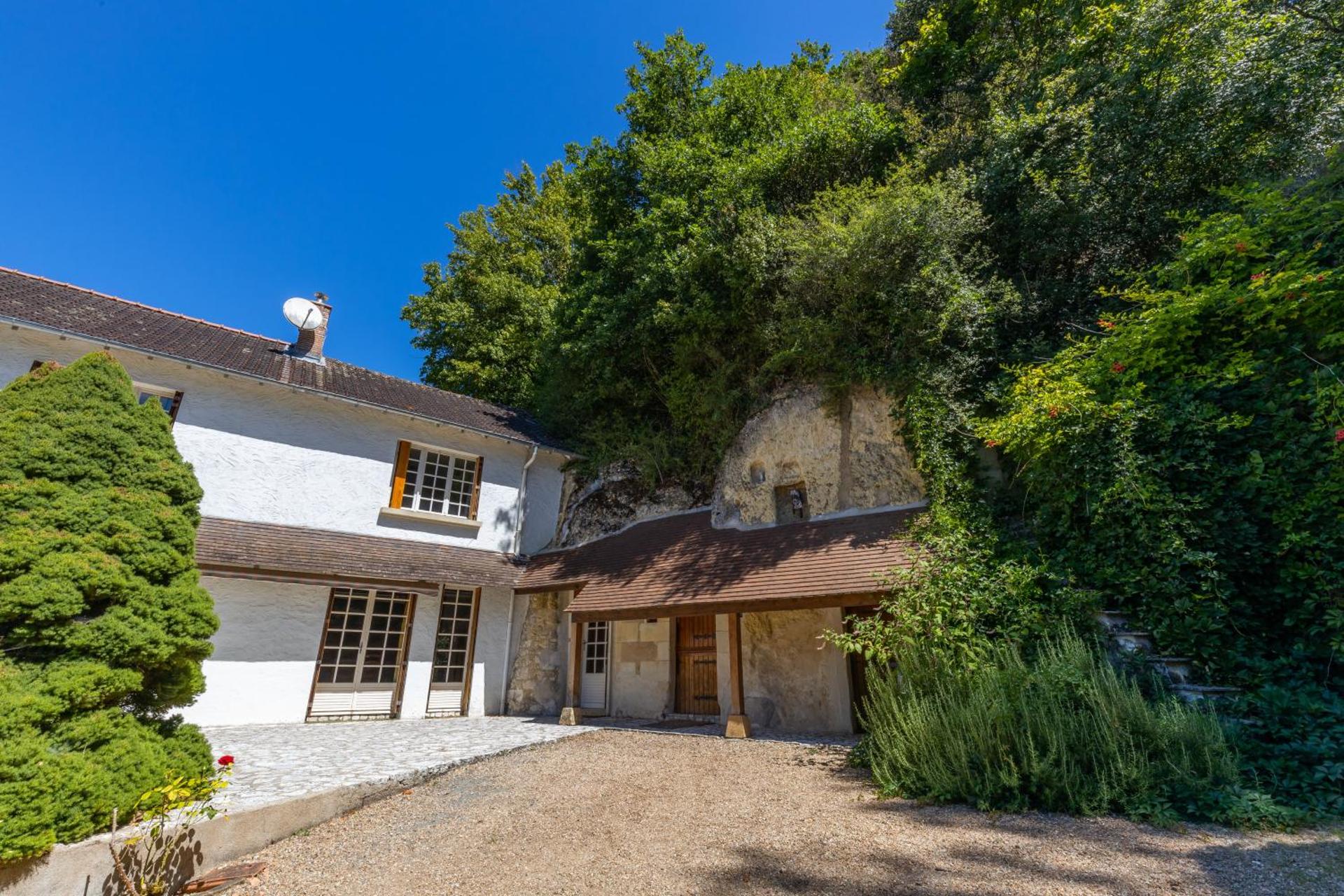 Le Gite du Chevreuil, 200 Mètres de BEAUVAL