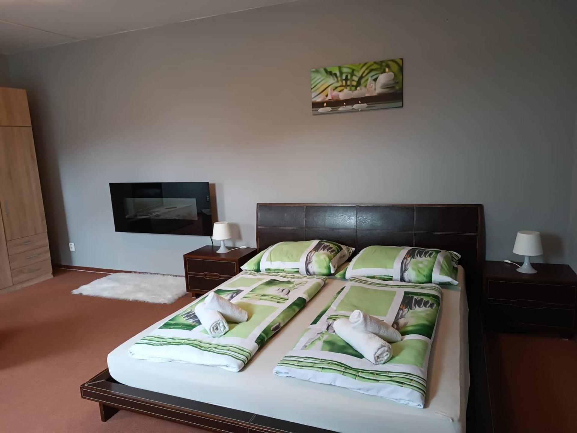 Restaurace a Penzion U Lesa