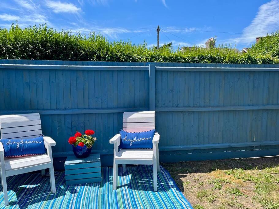 Beach home with garden, close to New Forest