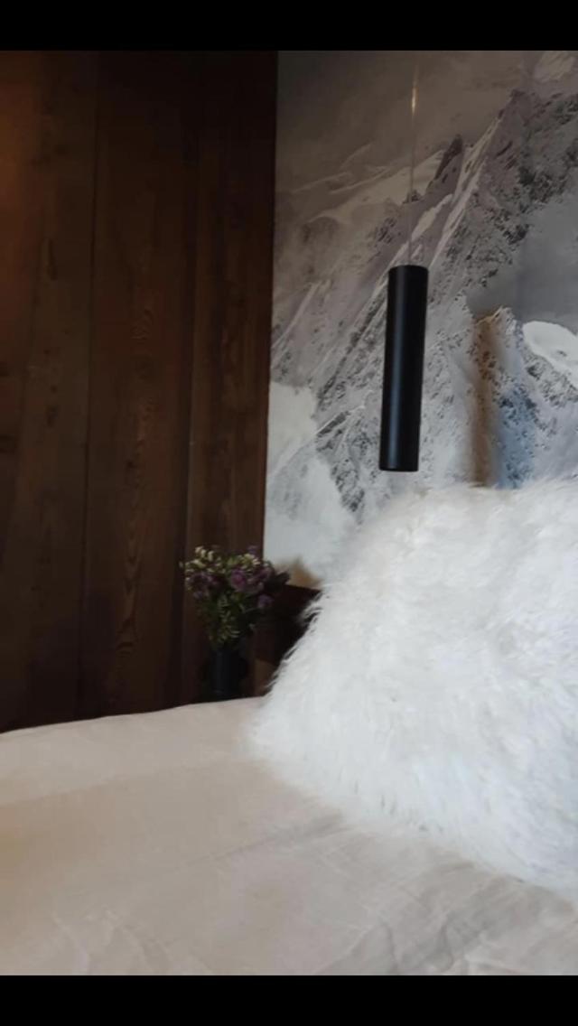 Chalet avec jacuzzi - 150 m des remontées