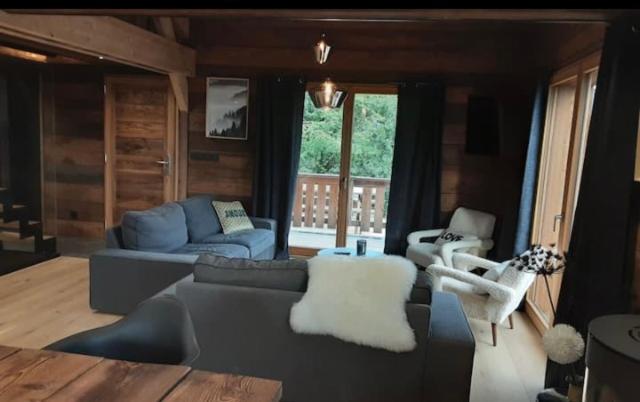 Chalet avec jacuzzi - 150 m des remontées