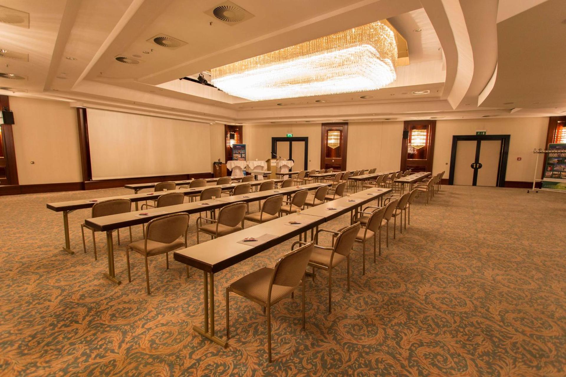 Meeting/conference room