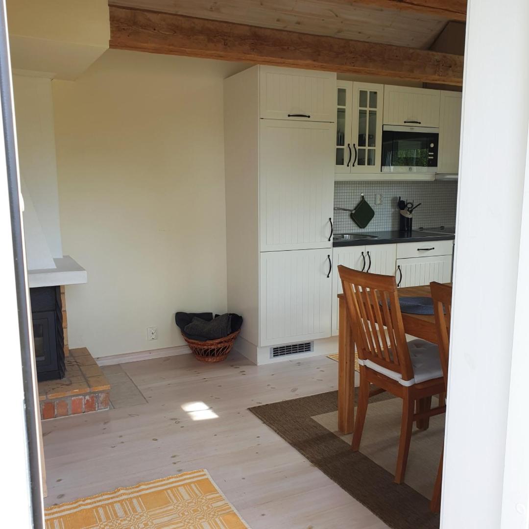 Cabin near lake and beautiful nature reserve.