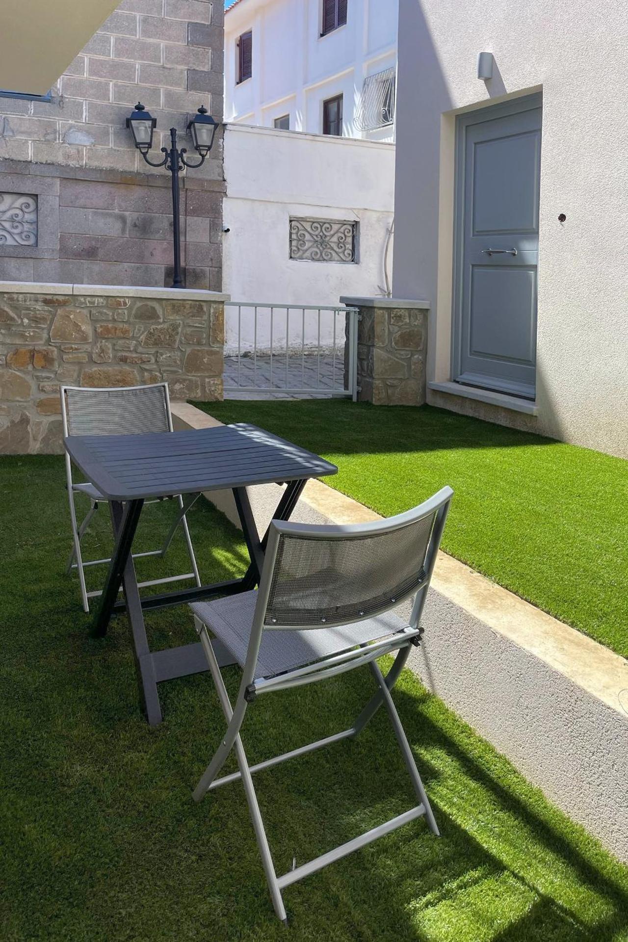 Inner courtyard view