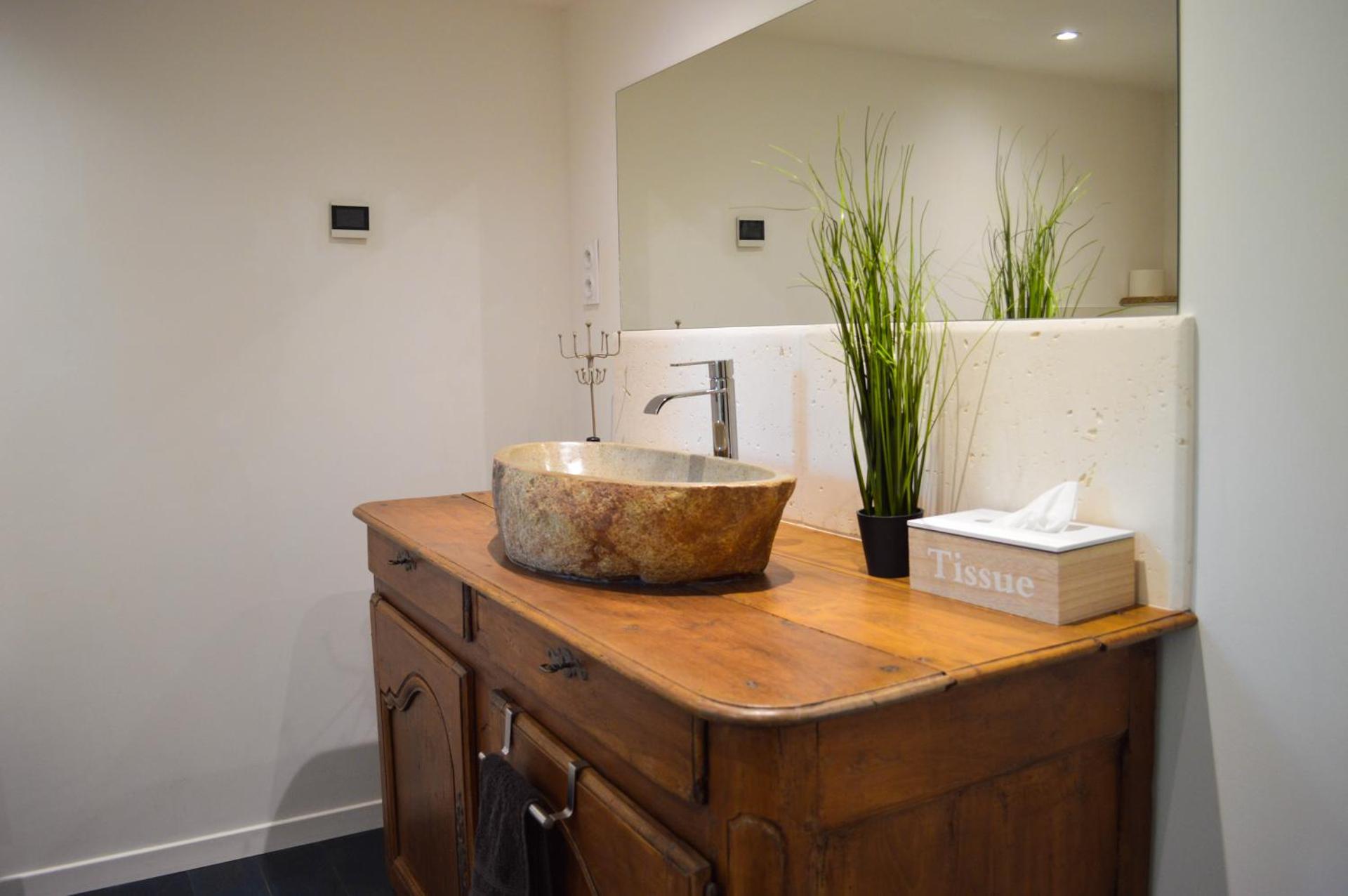 Grande Chambre d'hôte Les Chats-Pîtres