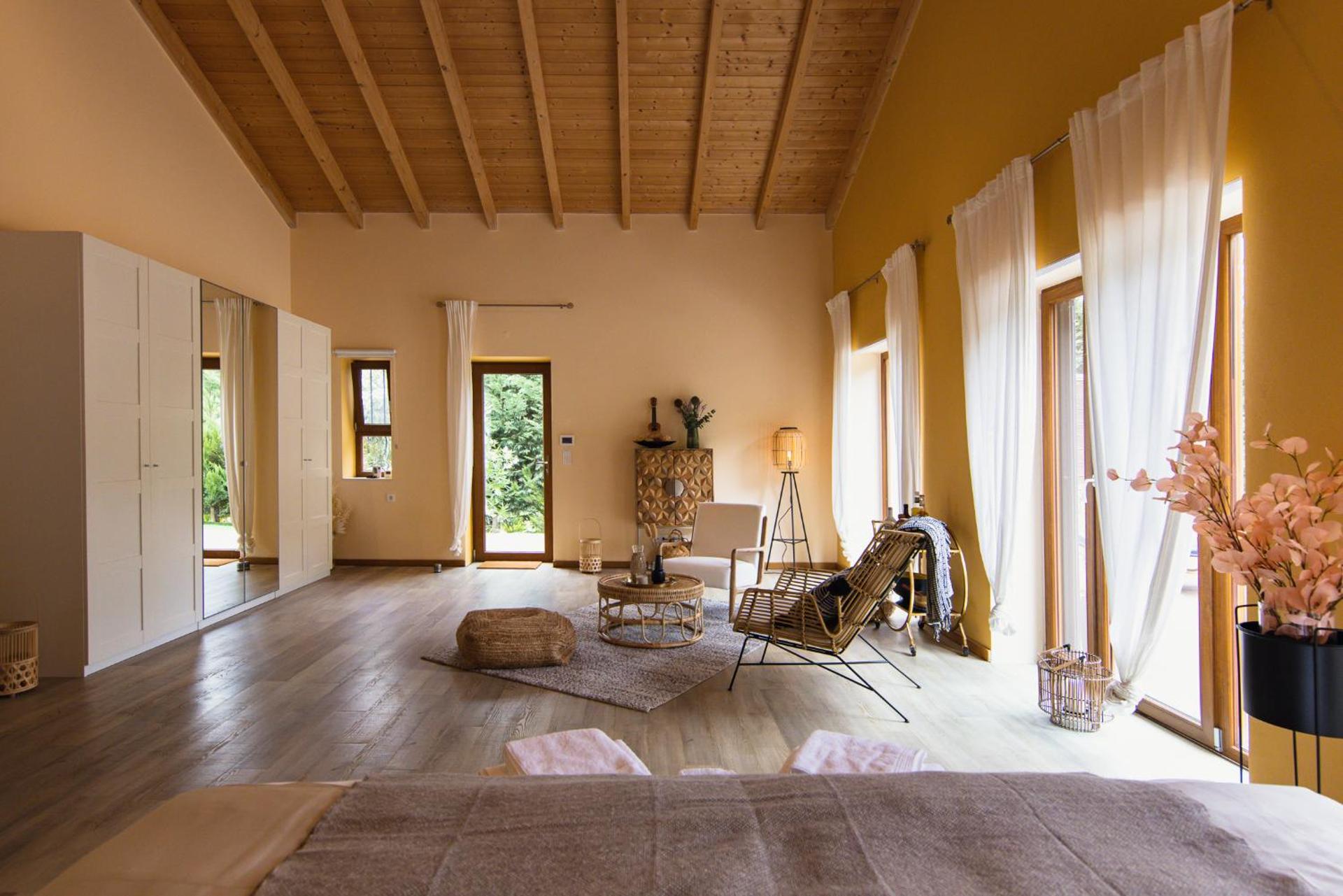 Photo of the whole room