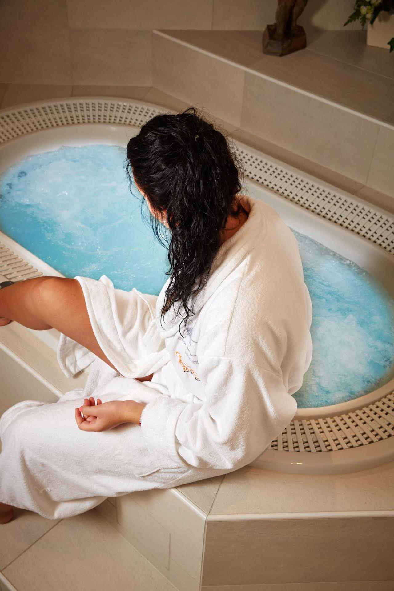 Spa and wellness centre/facilities