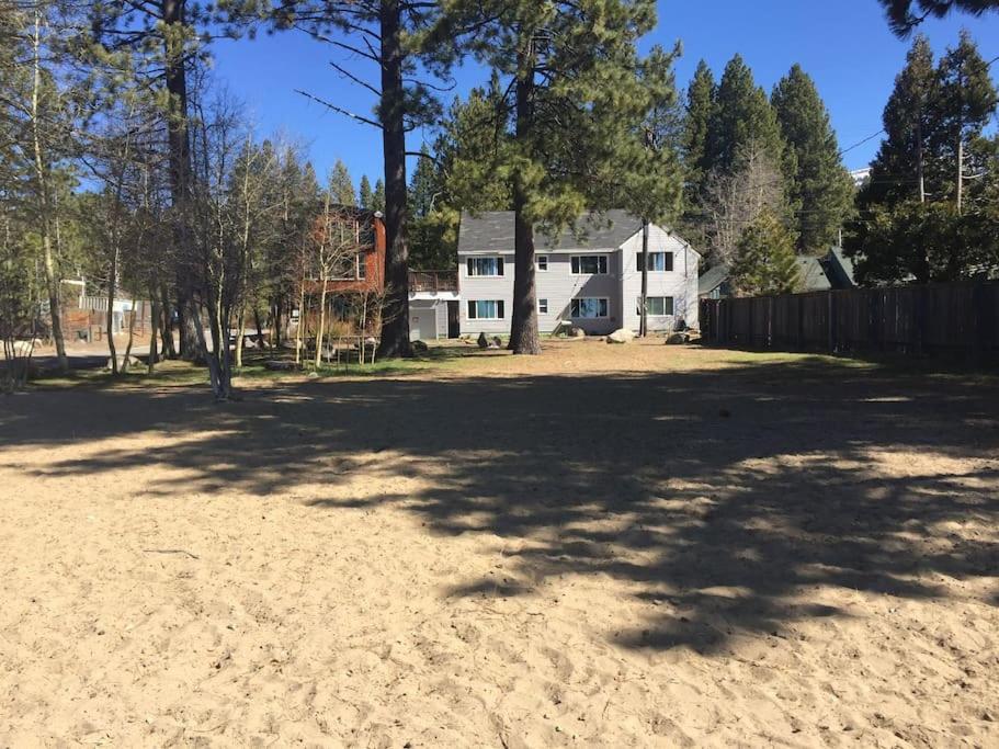 Lakeside Hotel room #5 in Kings Beach