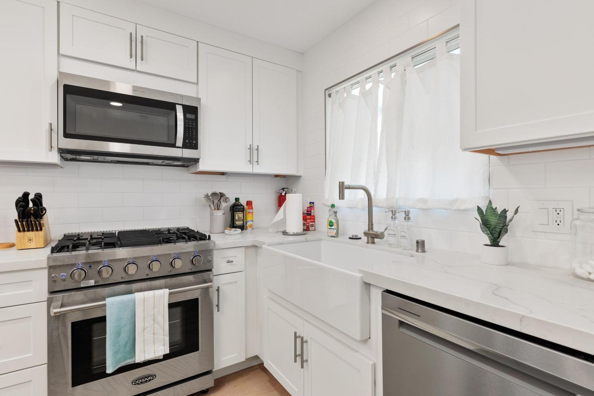 Kitchen or kitchenette