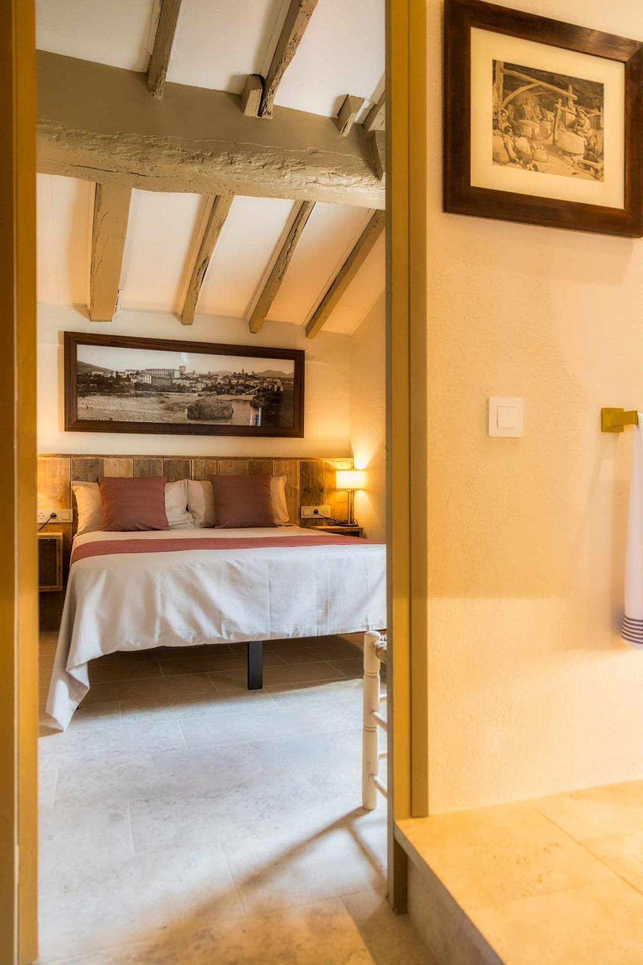 El Molino de Besalú Casa con jardín