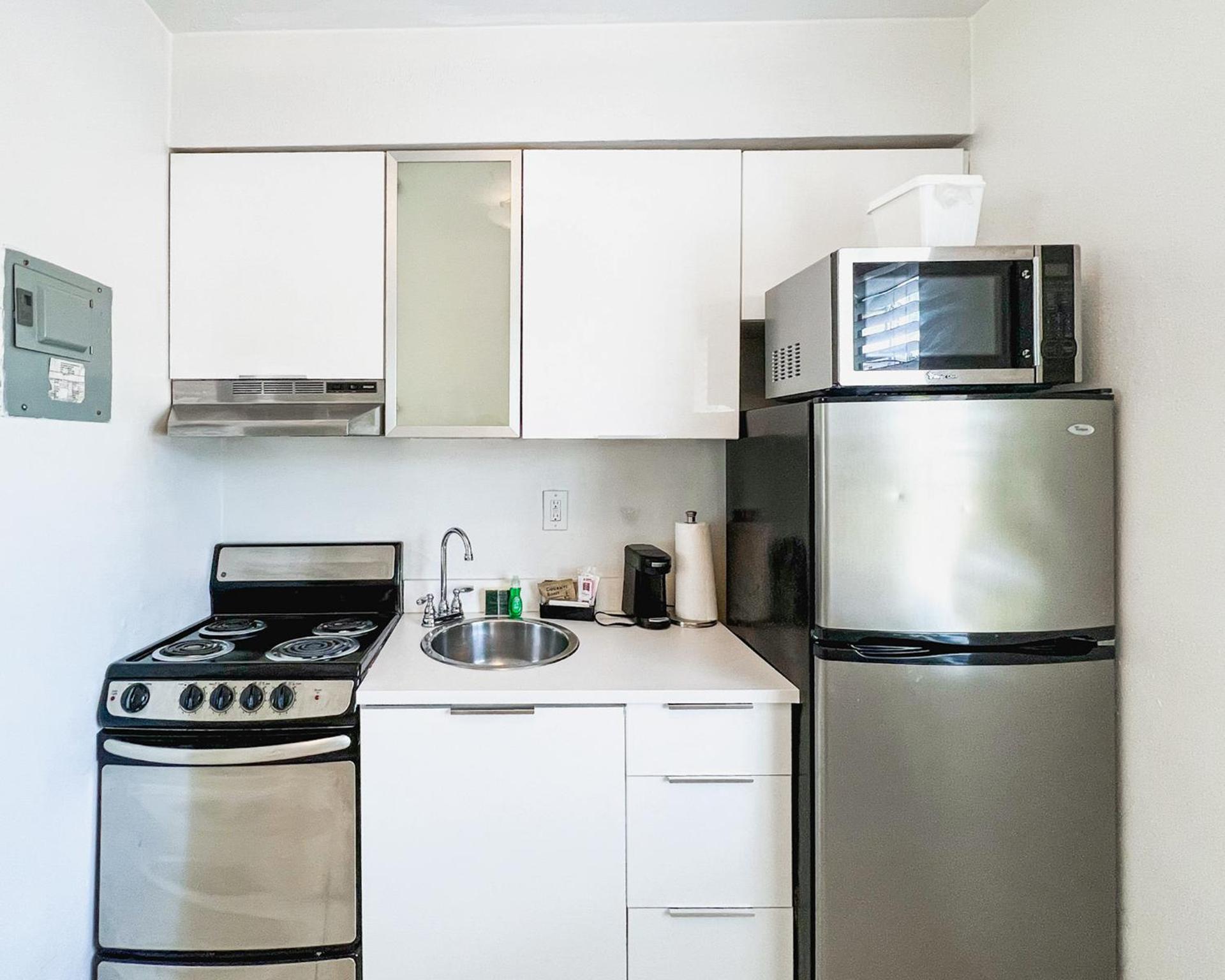 Kitchen or kitchenette