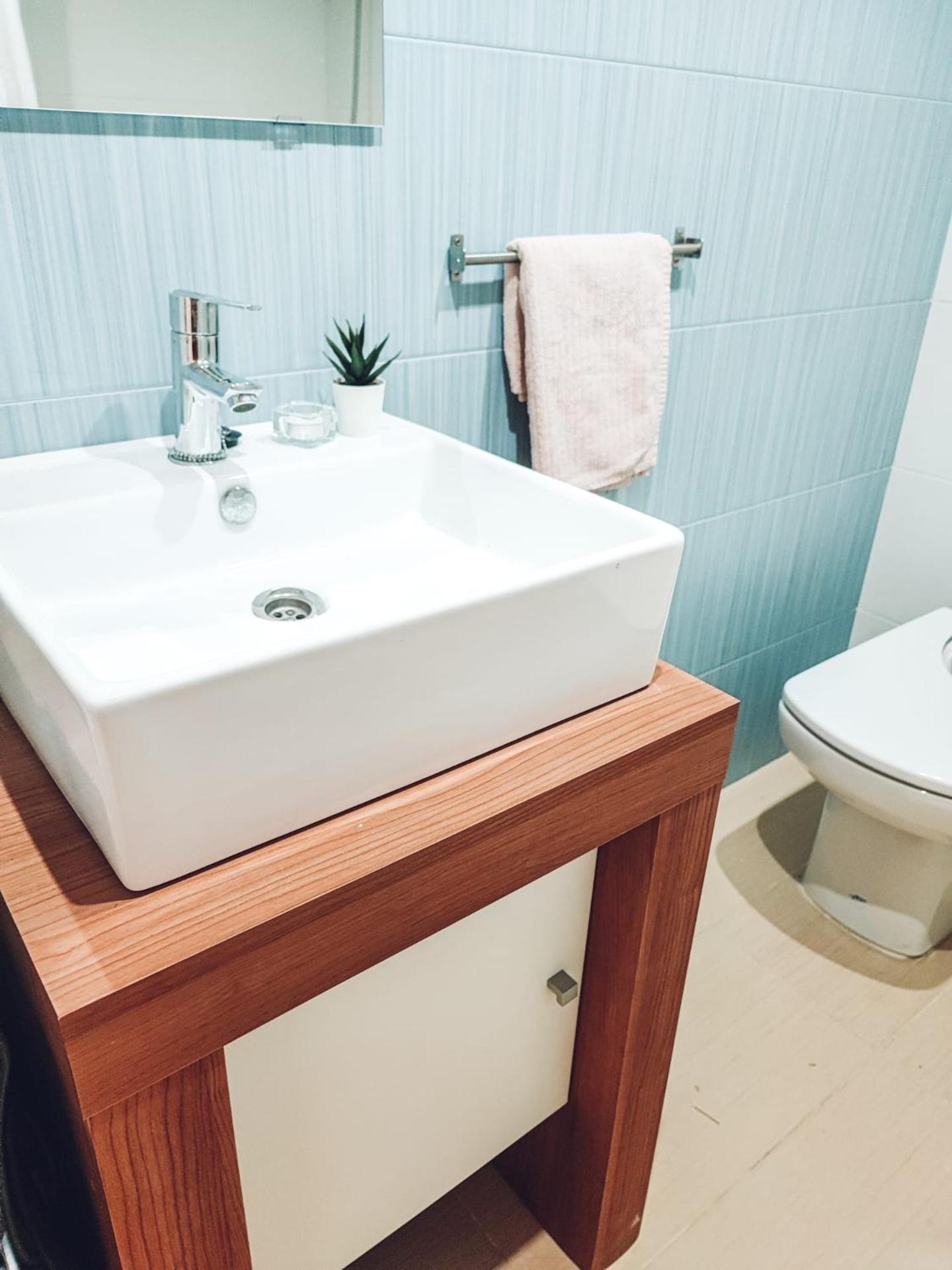 Nina's Blue Pool & Beach