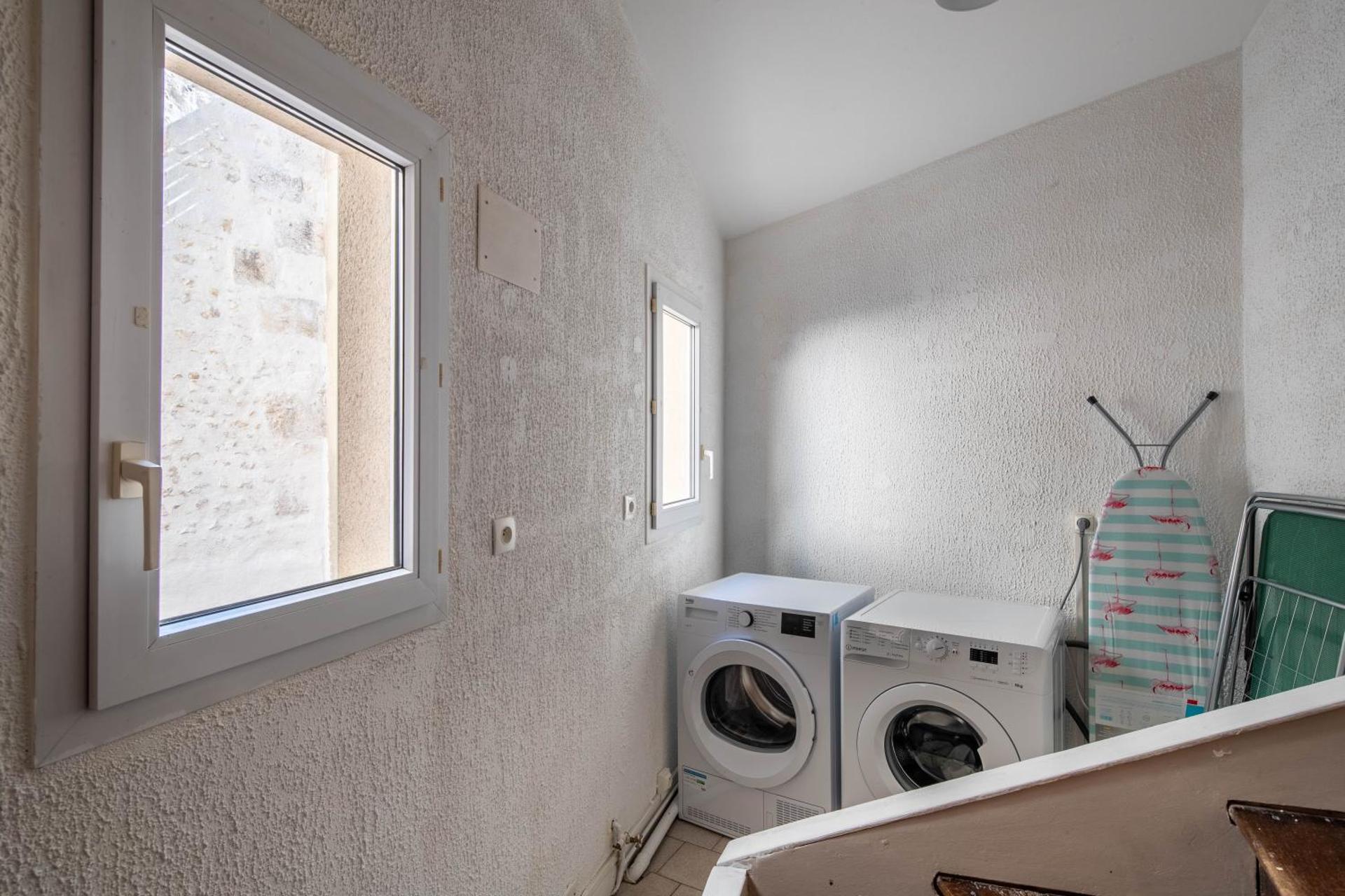 Maison de ville en plein centre avec terrasse