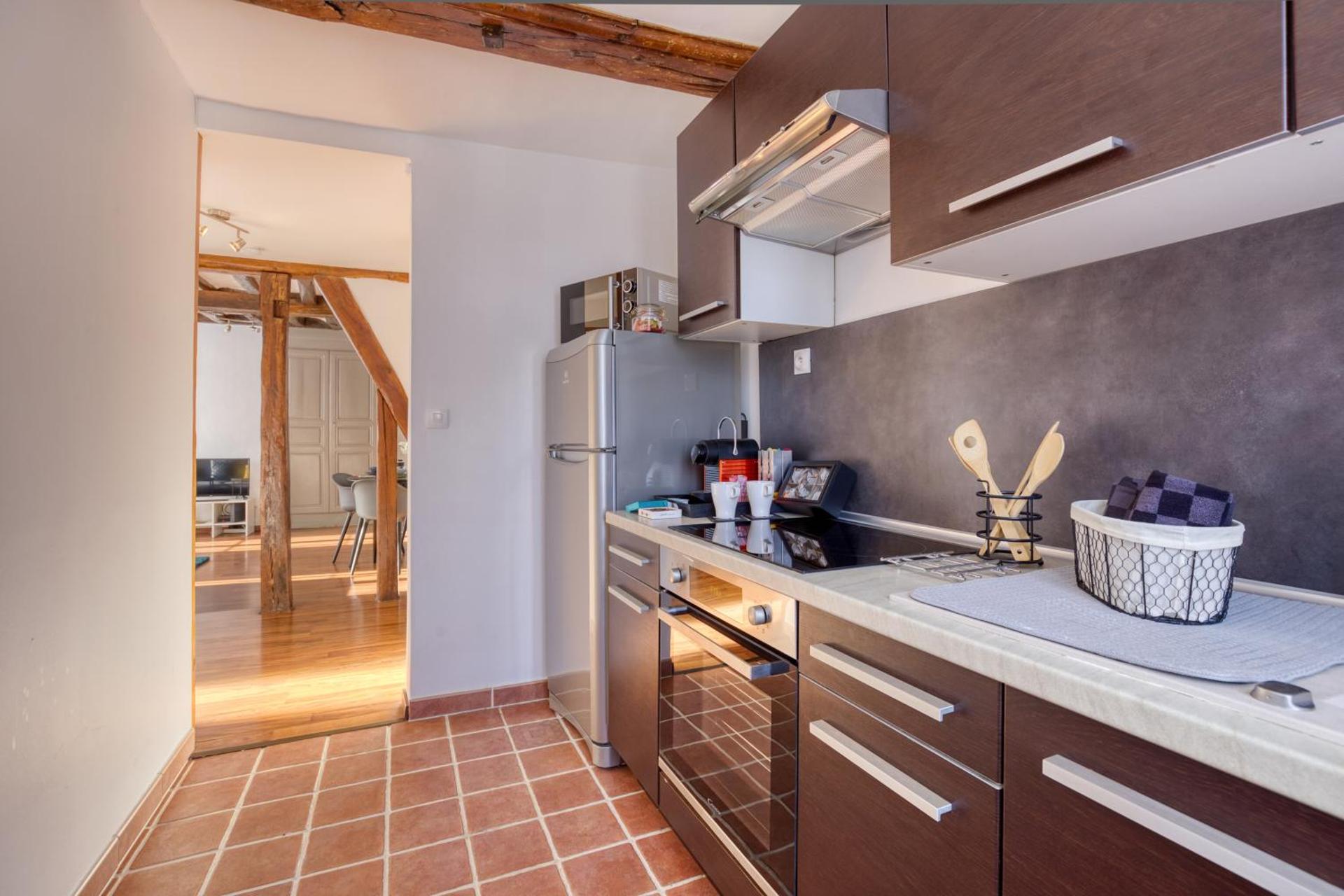 Kitchen or kitchenette