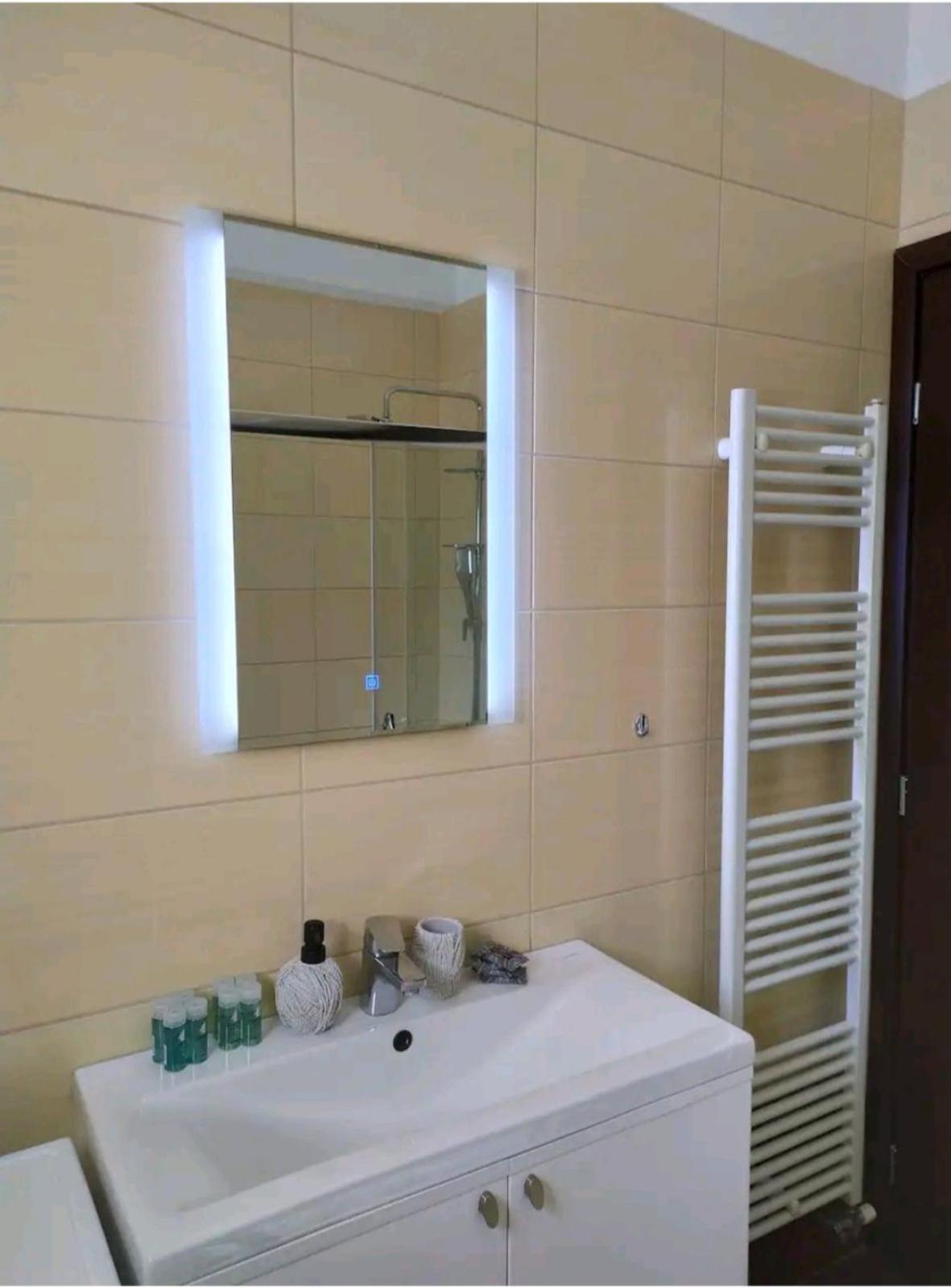 Stylish -Modern Apartment heart of Marousi