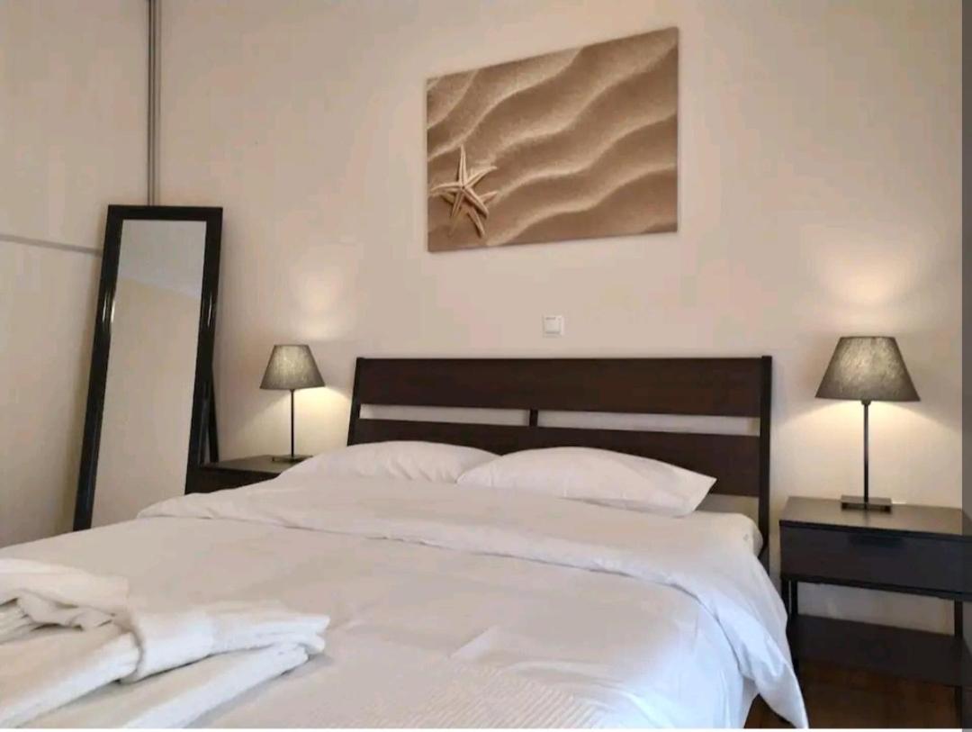 Stylish -Modern Apartment heart of Marousi