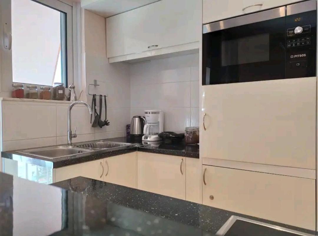 Stylish -Modern Apartment heart of Marousi