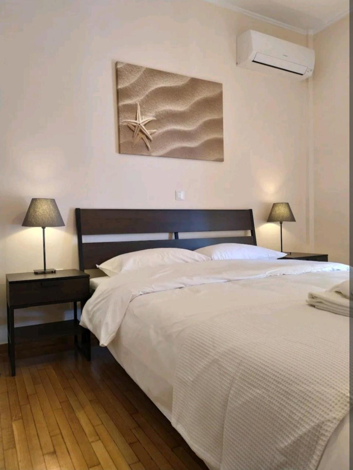 Stylish -Modern Apartment heart of Marousi