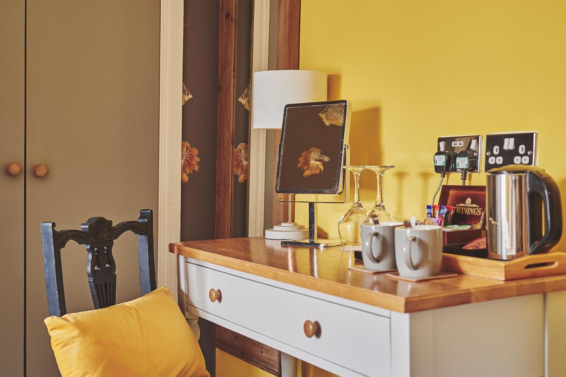 Coffee/tea facilities