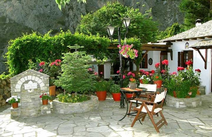 Archontiko Stafylopati