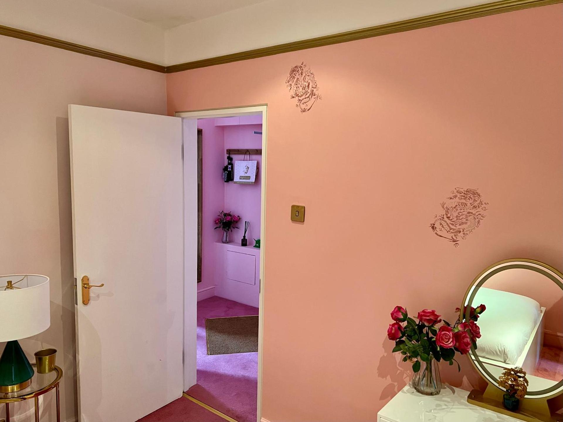 London Chinatown Apartments