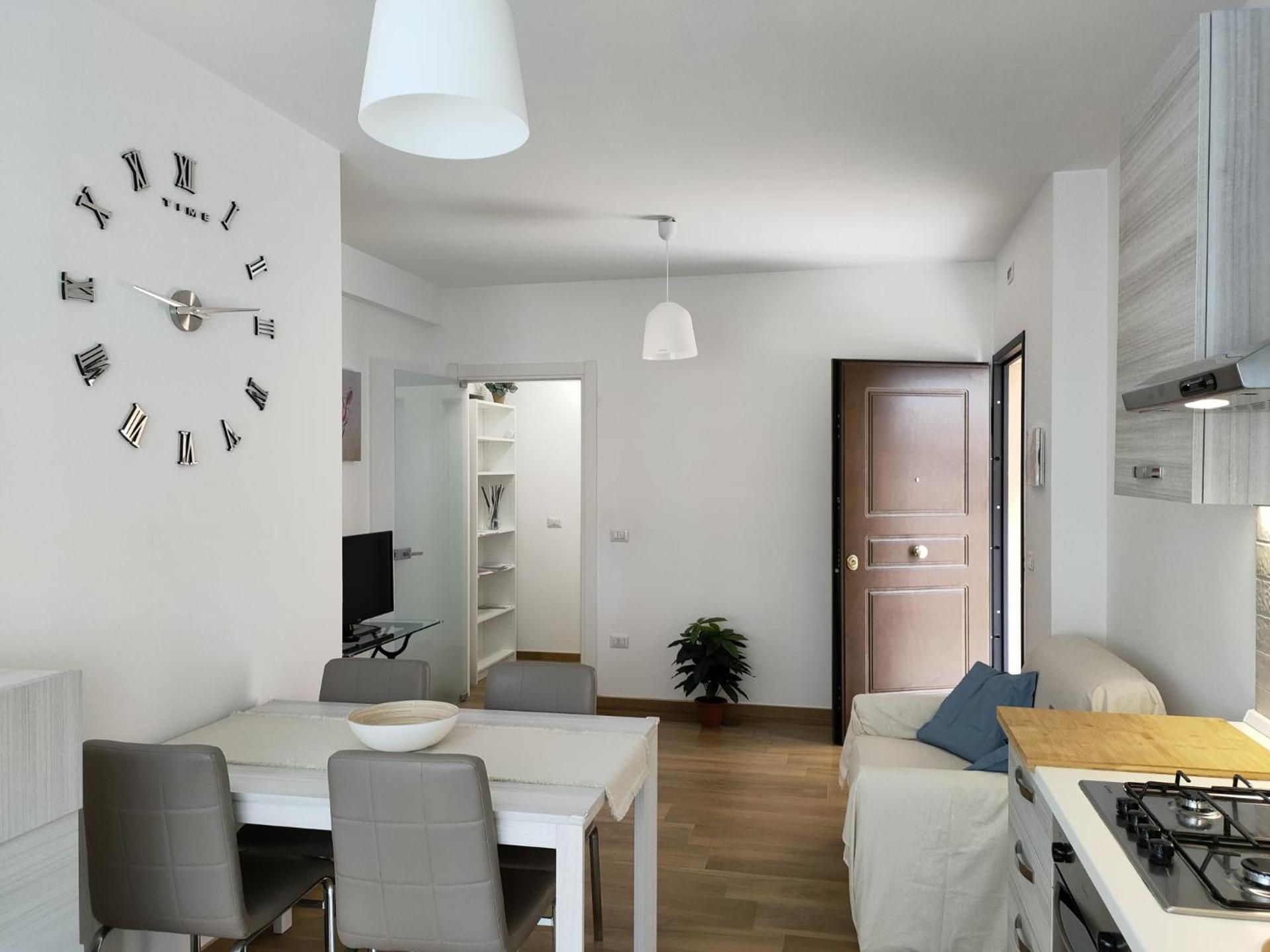 Villino Maria Pia, appartamento in villino in centro storico L'Aquila