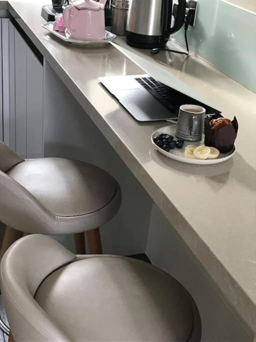 Stylish 3-bedroom flat in Kensington