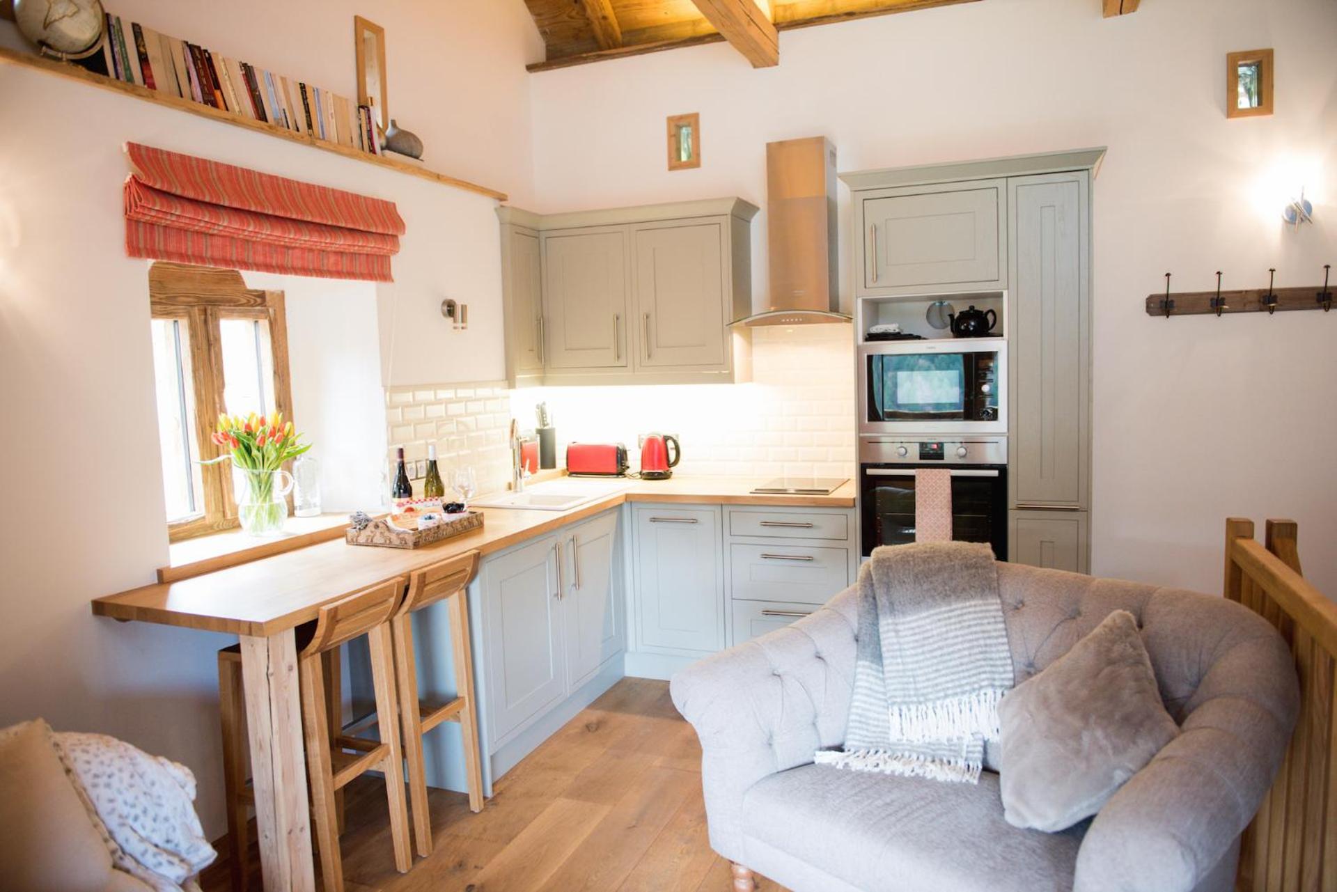 Couples Gem - Sensational views Nr Morzine