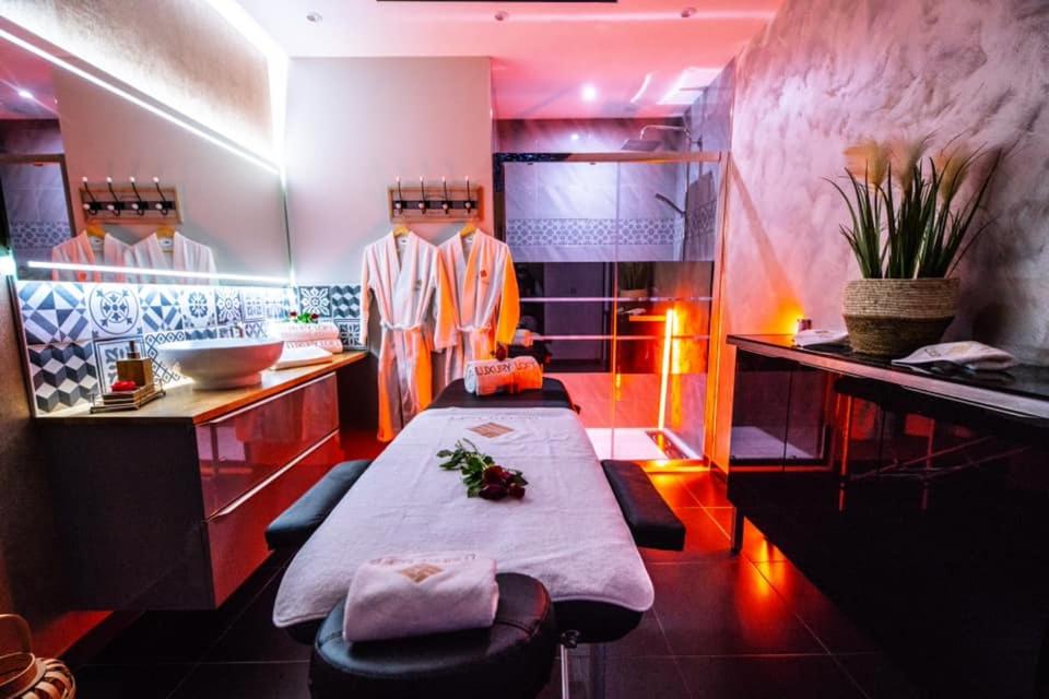 Loft privatif avec jacuzzi et sauna