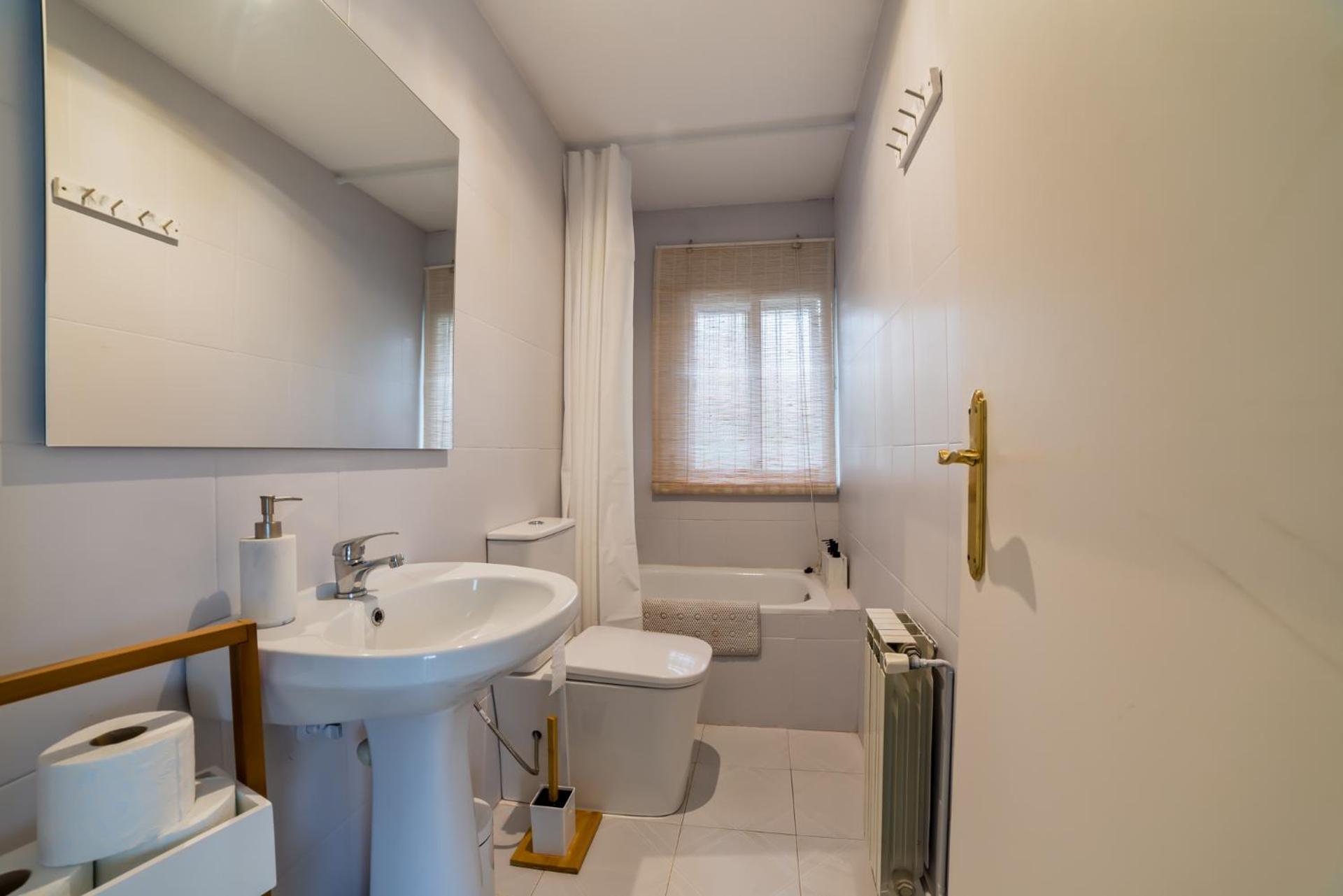 Chalet con piscina en entorno idílico