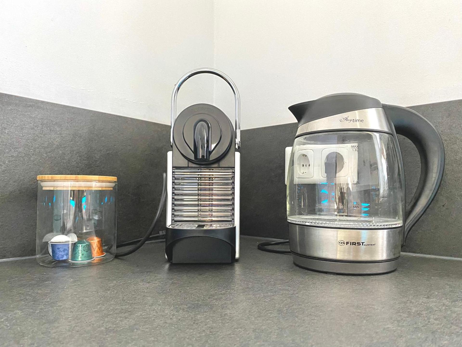 Coffee/tea facilities