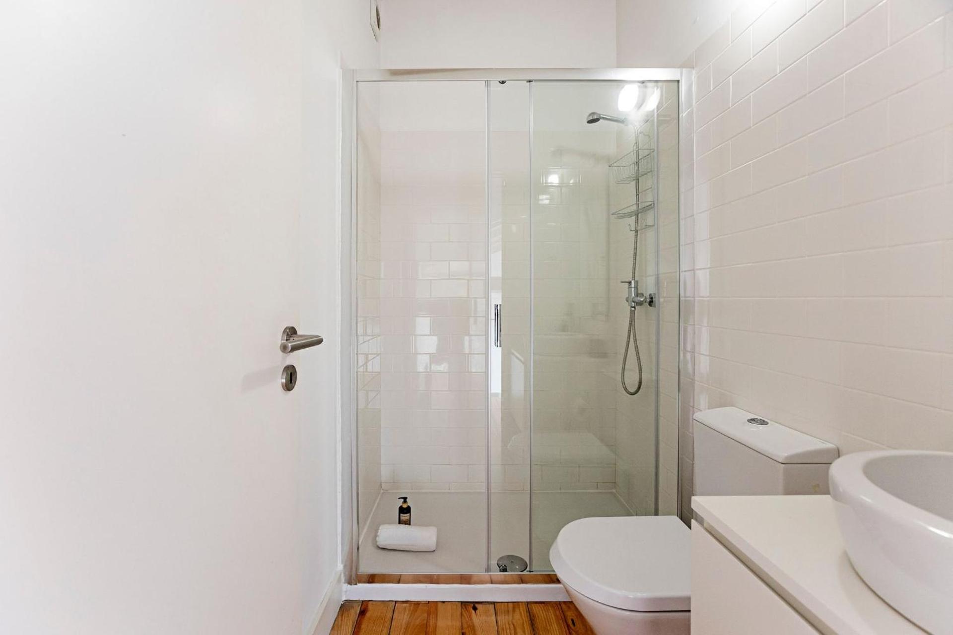 D. João IV Apartments by LovelyStay