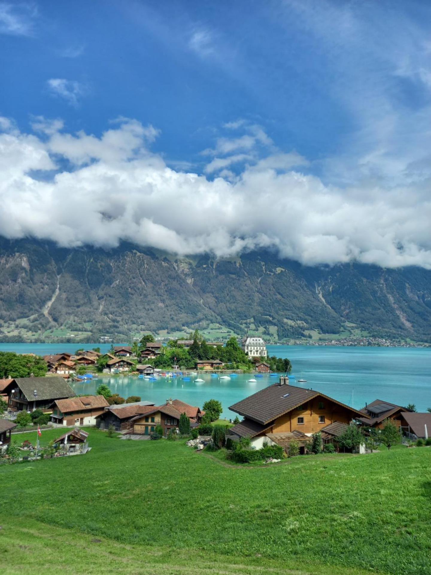 Switzerland Iseltwald Apartment