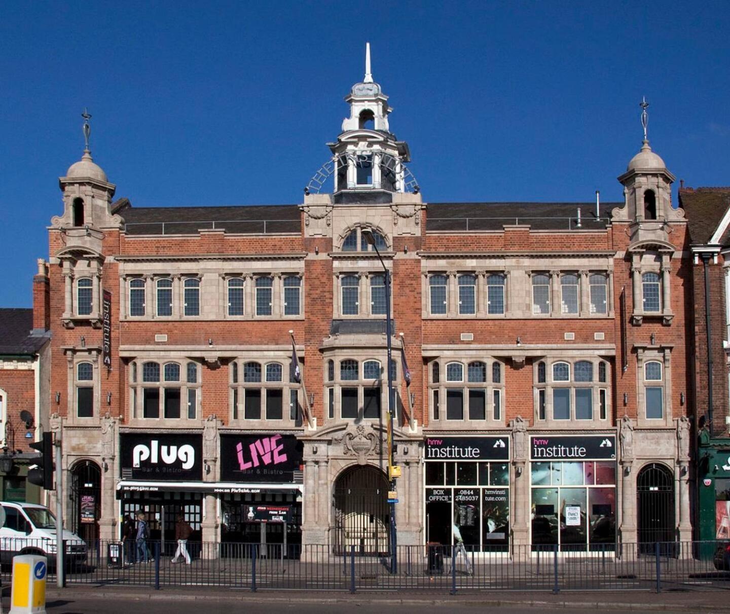 Large Digbeth Double Room Shared Bathroom