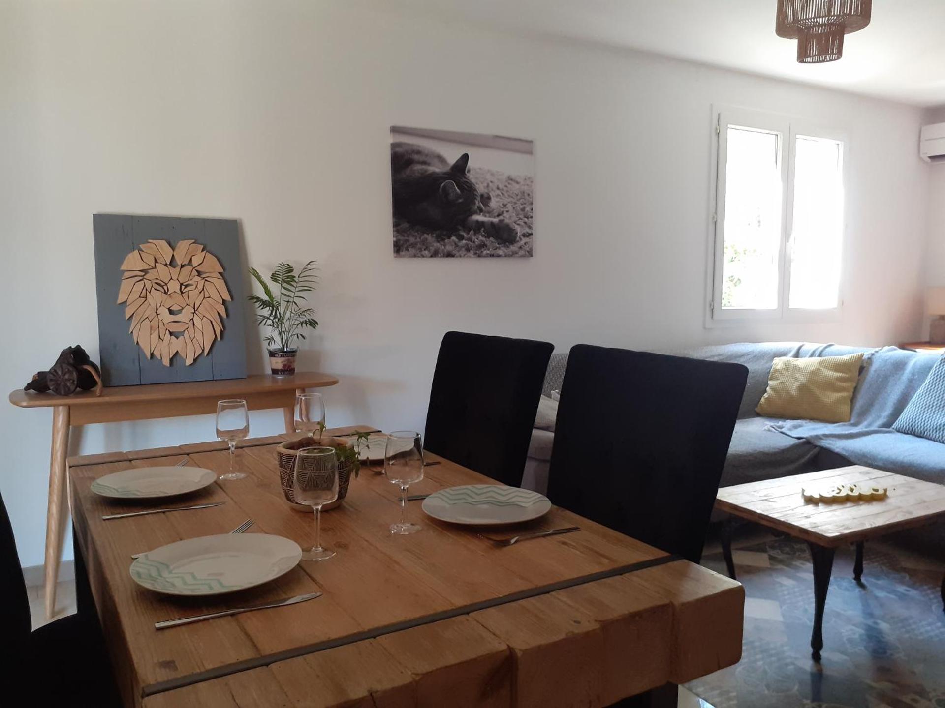 Villa 3 étoiles près des plages, Parking, Wifi, Clim