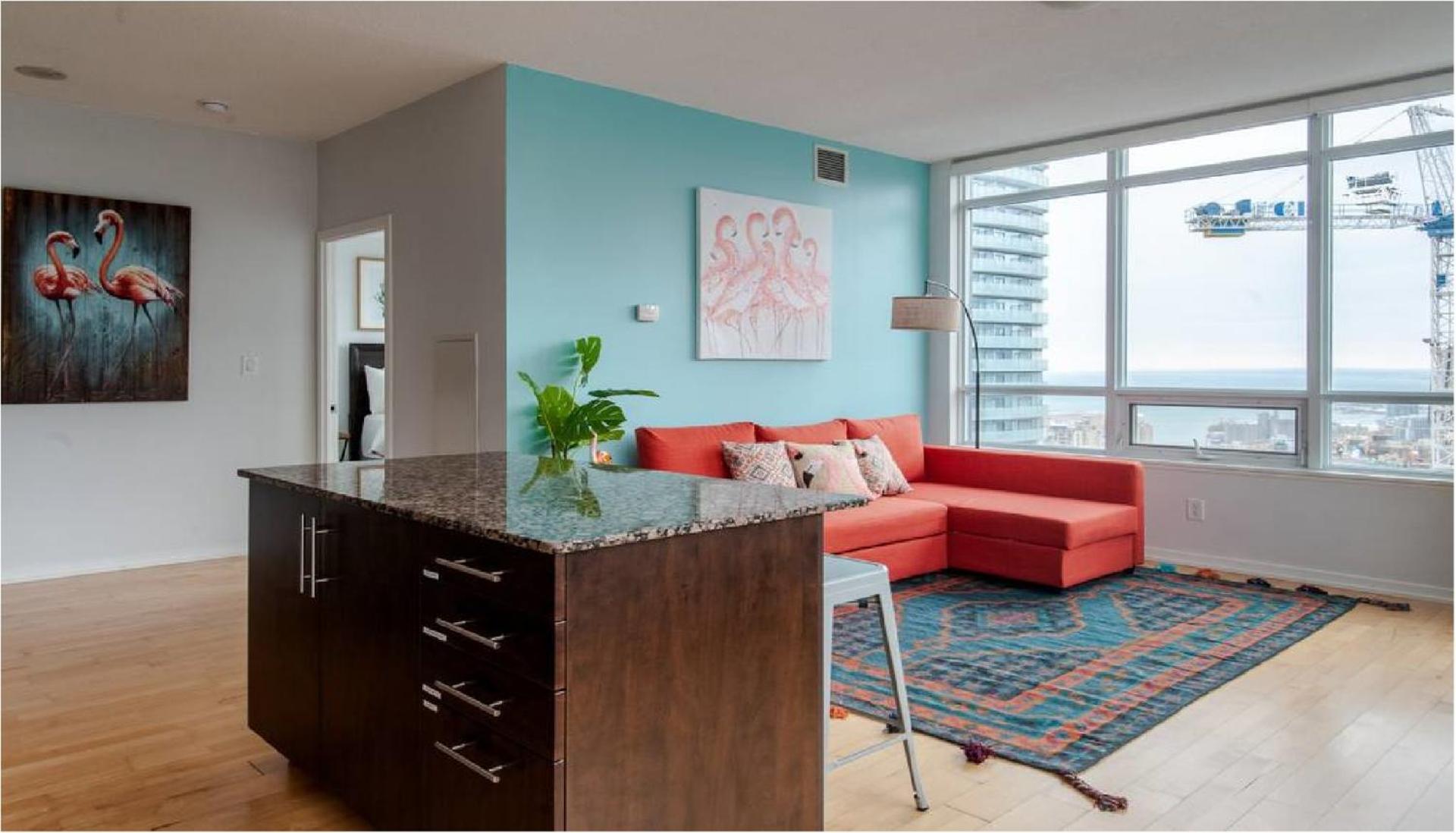 Toronto Downtown Core Two Bedroom Condo with CN Tower View, Free Parking