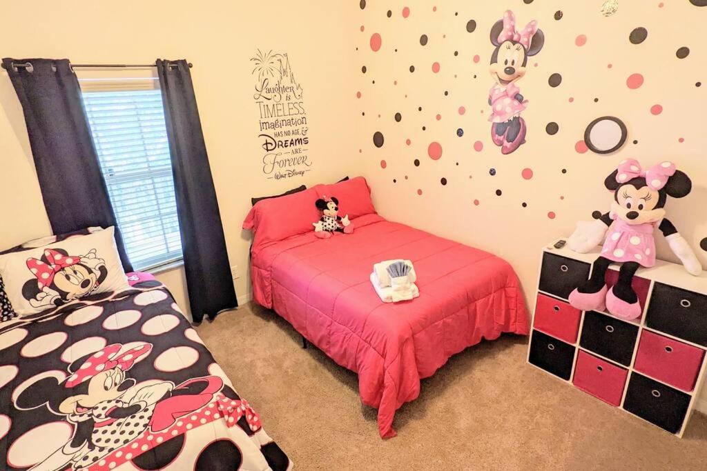 Hidden Oasis near Orlando, Disney, etc.