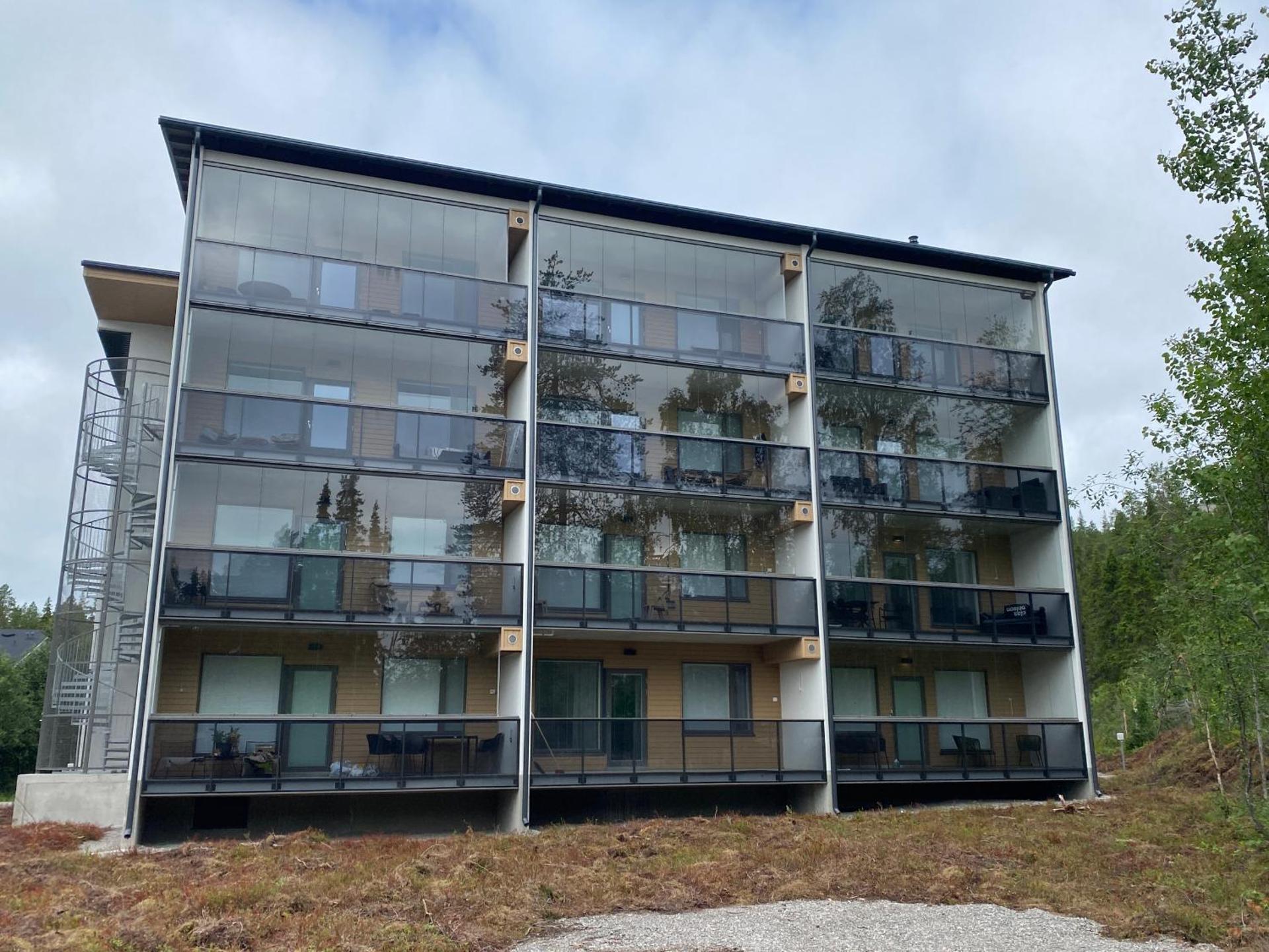 Levi, Tunturisaukko, ski-inn chalet