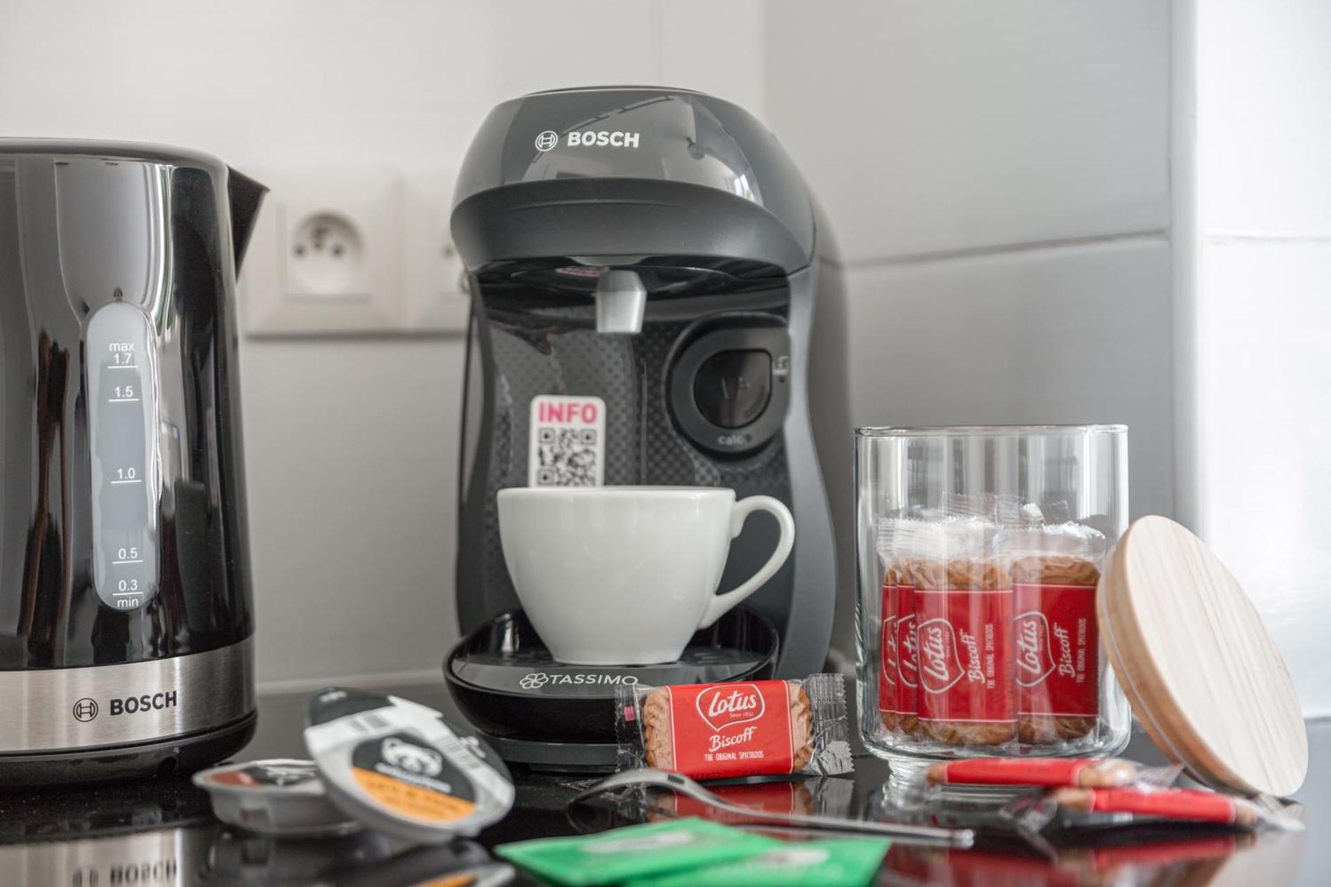 Coffee/tea facilities