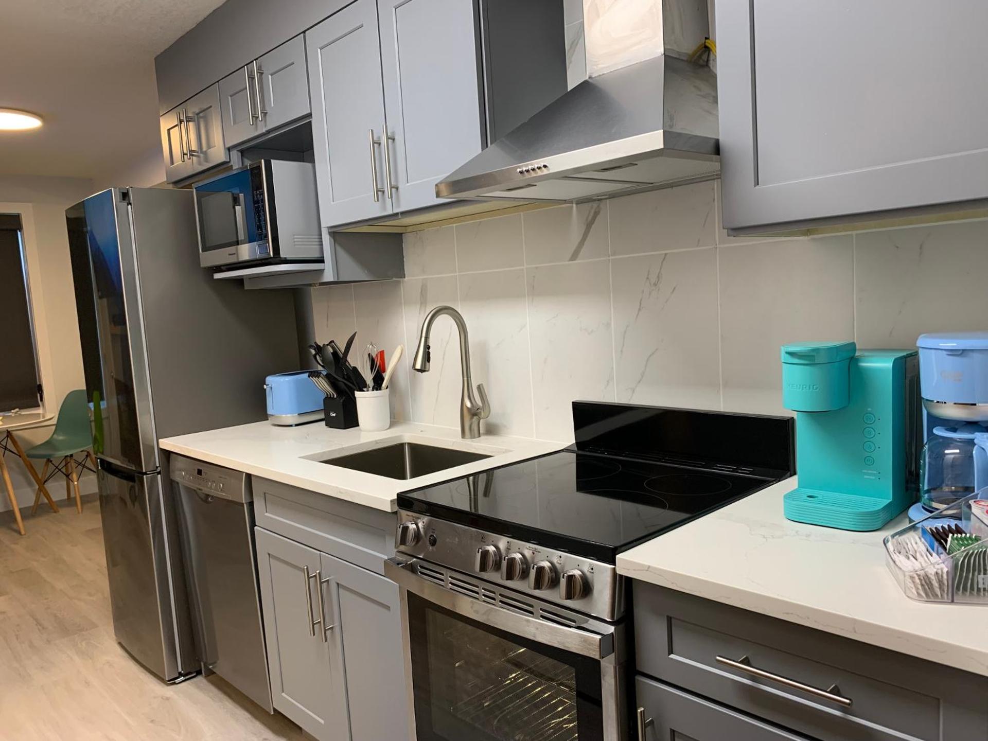 Kitchen or kitchenette