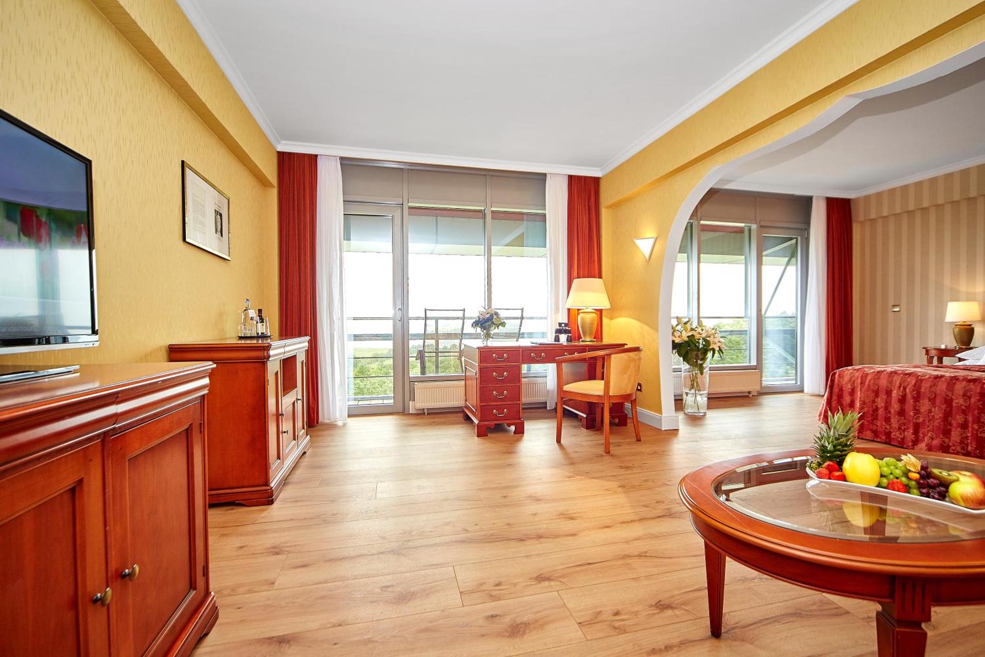 Photo of the whole room