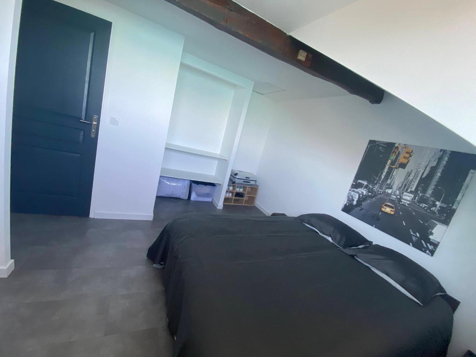 BORD DE LAC,2 chambres SUPERBE VUE LAC 5mn Evian