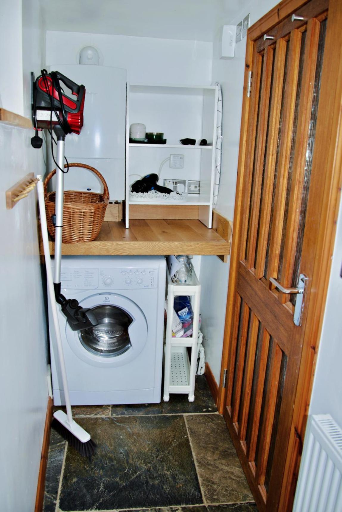 THE STUDIO PORTHYRAUR