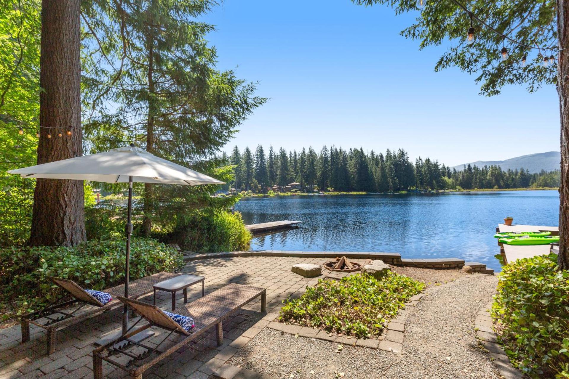 Moonlight Cottage at Lake Alice