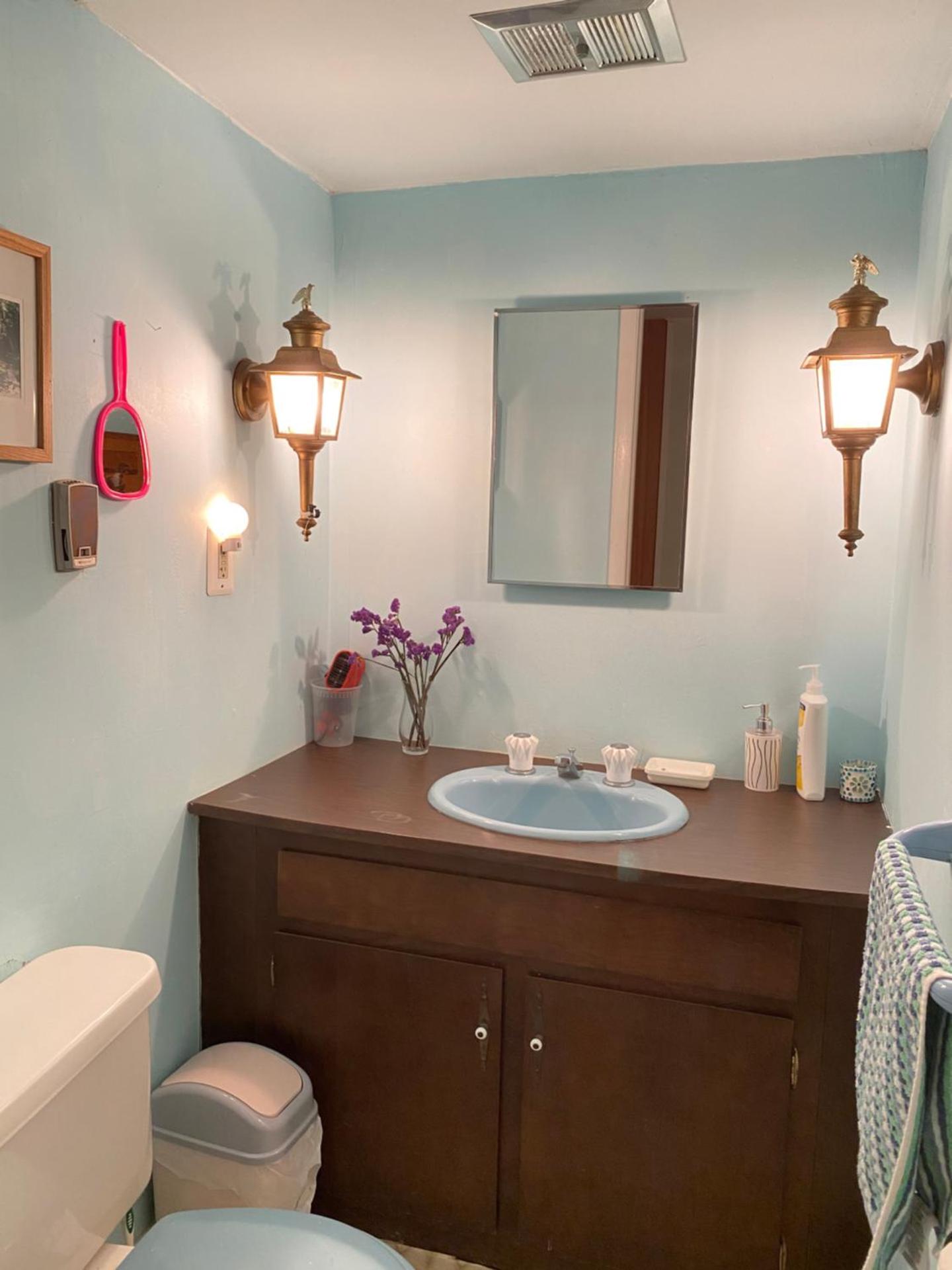 Secluded Greekside Cabin near Camelback