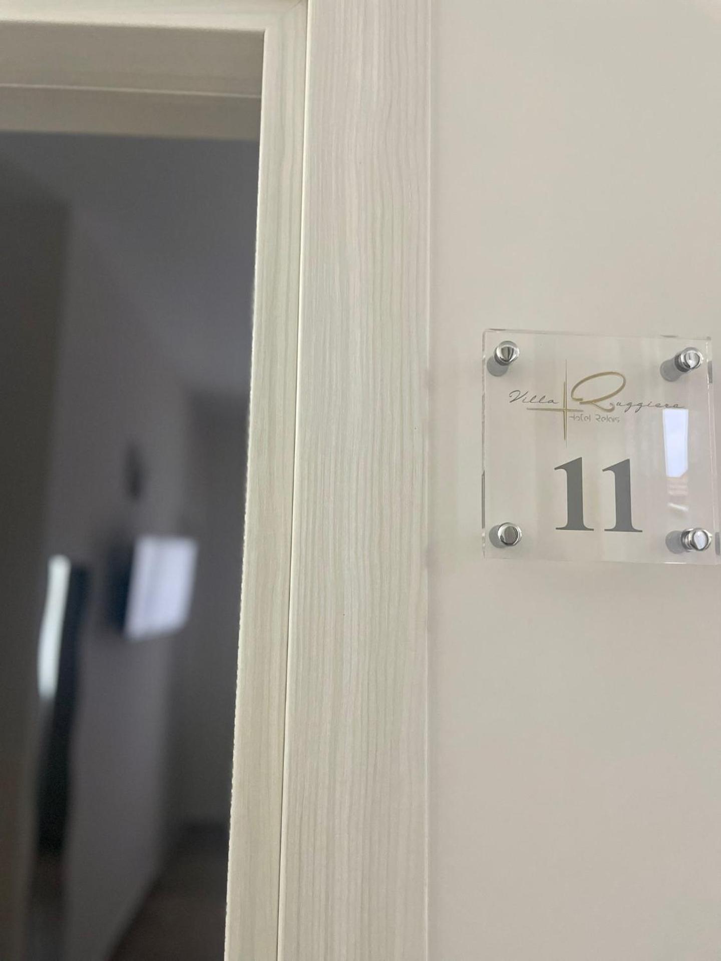 Logo/Certificate/Sign