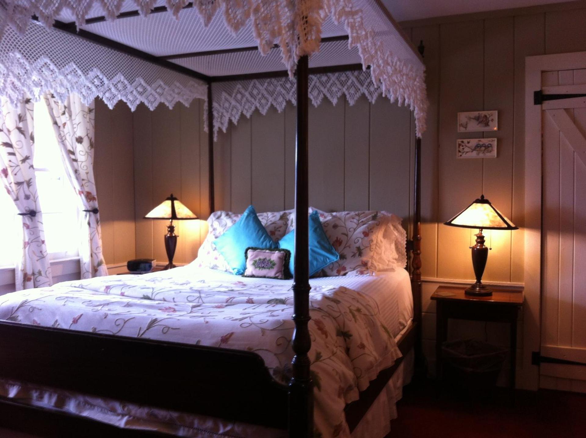 Junior Suite with Mountain View