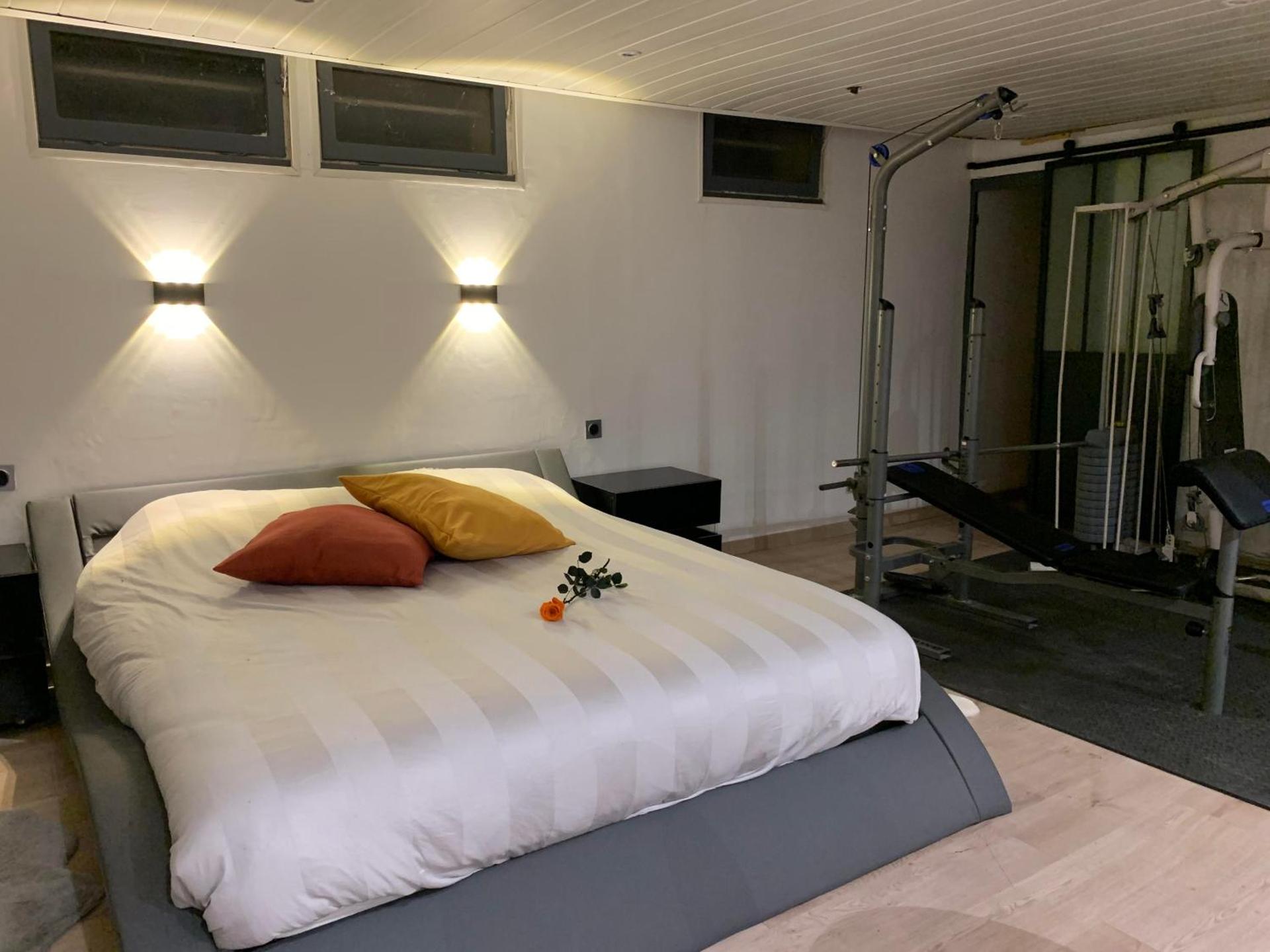 Joli Loft dans Villa à Cornas